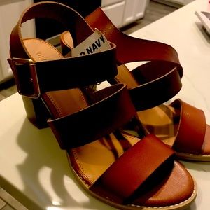 Old navy Sandals brand new with tags